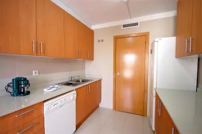 Una cocina o zona de cocina en Lets Holidays BEACH APARTMENT 3 in TOSSA DE MAR