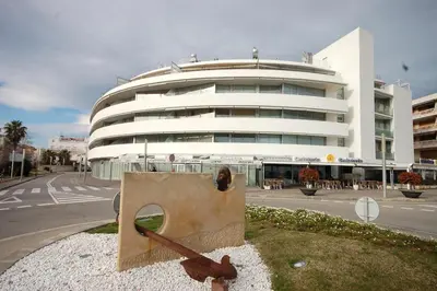 Edificio en el que se encuentra el apartamento