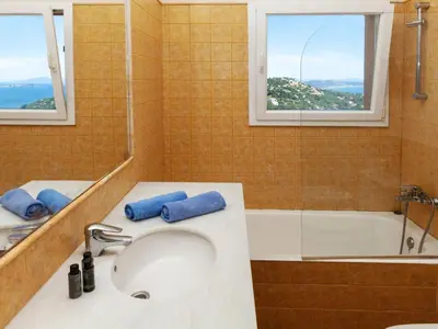 Un baño de Holiday Home Xarmada Cecilia by Interhome