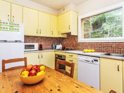 Una cocina o zona de cocina en Holiday Home Xarmada Cecilia by Interhome