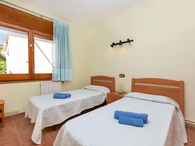 Cama o camas de una habitación en Holiday Home Bretos 7 by Interhome