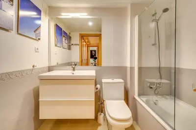 Un baño de Vivalidays Alicia - Fenals - Lloret de Mar