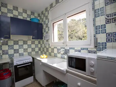 Una cocina o zona de cocina en Apartment S'Esquirol Nº3 by Interhome