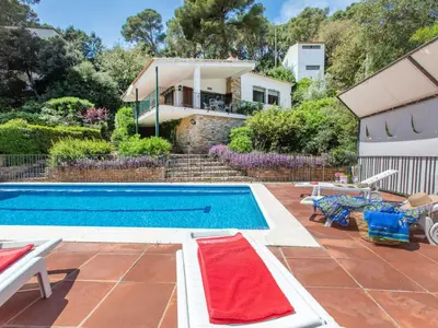 Piscina en o cerca de Holiday Home Hector by Interhome