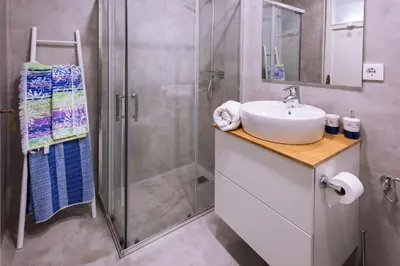 Un baño de Can Mero