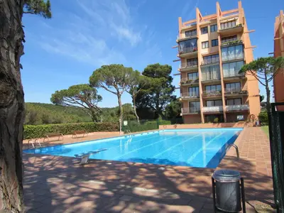 Piscina en o cerca de Los Pinos Apartament per 4 persones amb piscina comunitària a l'urbanització Los Pinos