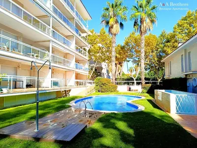 Piscina en o cerca de A&A Brothers Boutique -The Suites Apartments-
