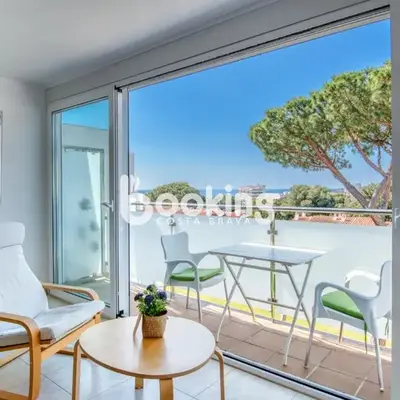 Kaminias II Apartament per 4 persones a Politur