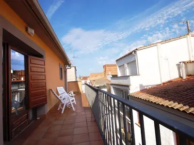Un balcón o terraza de Lets Holidays CENTRIC APARTMENT with POOL in TOSSA