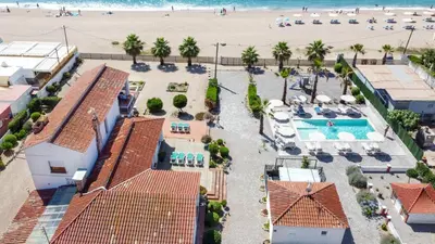 Playa de o cerca de esta casa o chalet