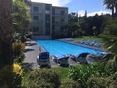 Piscina en o cerca de Apartamentos Jardín Turquesa