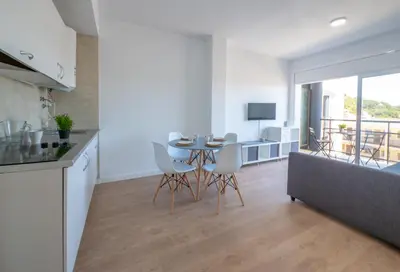 Una cocina o zona de cocina en Apartamentos AR Melrose Place