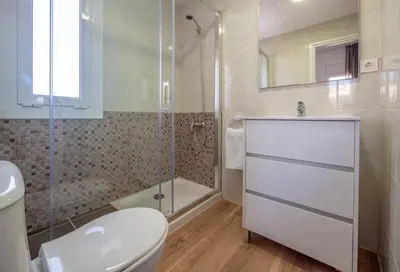 Un baño de Apartamentos AR Melrose Place