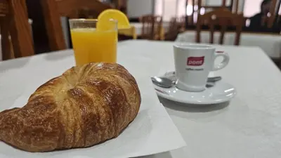Opciones de desayuno disponibles en Hostal Los Maños