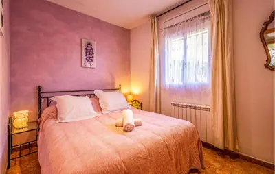 Cama o camas de una habitación en Lovely Home In Maçanet De La Selva