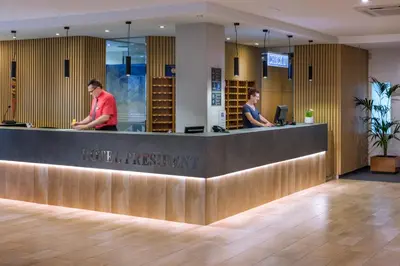 Clientes alojados en Hotel President