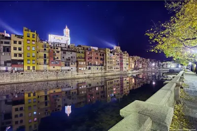 Vista de un río cerca de este apartamento