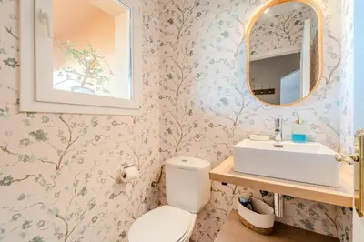 Un baño de Flateli Begur