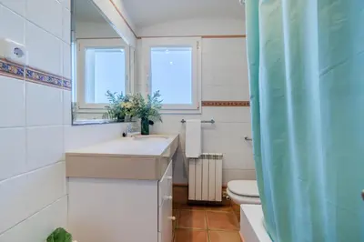 Un baño de Flateli Begur