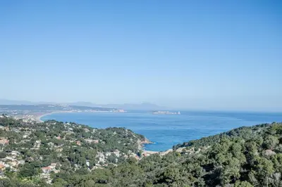 Paisaje cerca de este apartamento