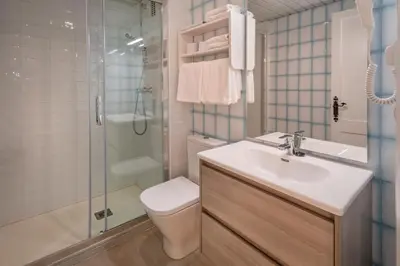 Un baño de Apartments Sorrabona