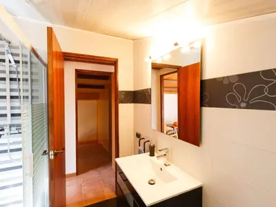 Un baño de Holiday Home Montverde by Interhome