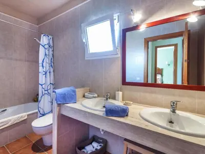Un baño de Holiday Home Villa Esther by Interhome