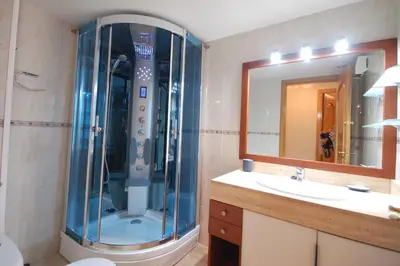 Un baño de Lets Holidays Centric Apartment in Tossa de Mar