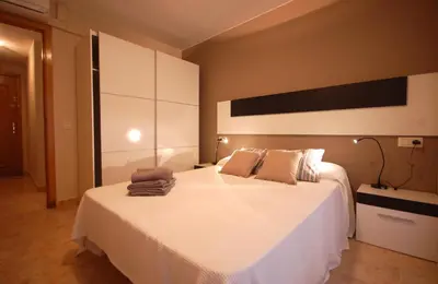 Cama o camas de una habitación en Lets Holidays Centric Apartment in Tossa de Mar