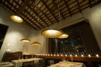 Un restaurante o sitio para comer en Hotel del Teatre - Adults Only