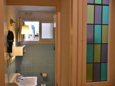 Un baño de Pensió Bellmirall