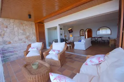 Zona de estar de Lets Holidays Sailor House with Sea Views
