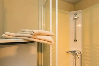 Un baño de Camping Bungalows El Far