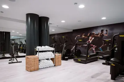 Gimnasio o instalaciones de fitness de Hotel Tahití Playa 4S