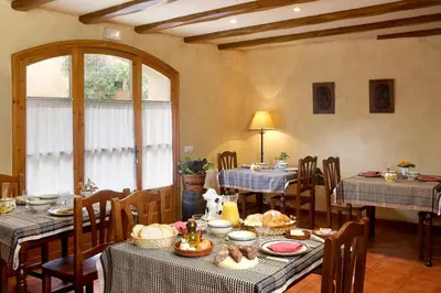Comida en o cerca of this country house