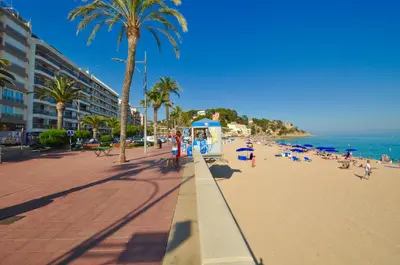 Playa de o cerca de este apartamento