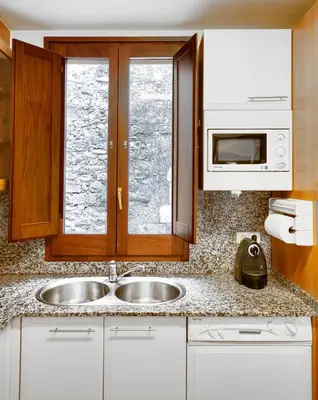 Una cocina o zona de cocina en Galligants Apartment