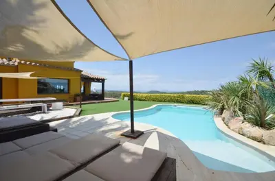 Piscina en o cerca de Casa Amaya -ref 159
