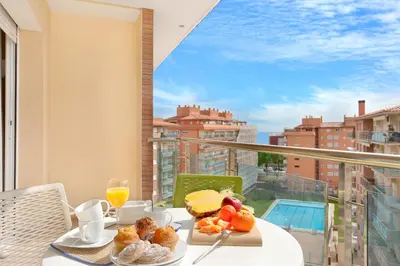 Comida en o cerca de este apartamento