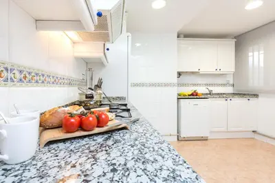 Una cocina o zona de cocina en Europa Square Apartment