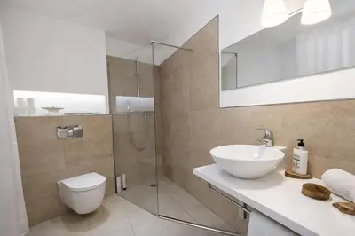 Un baño de Catalunya Casas Modern Magnificence , only a few km to the beach!