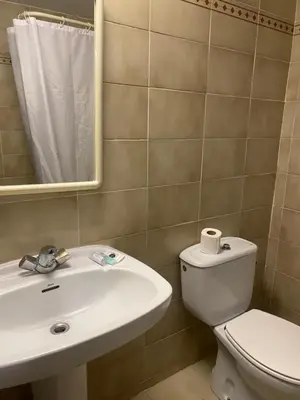 Un baño de Clipper Affiliated by FERGUS