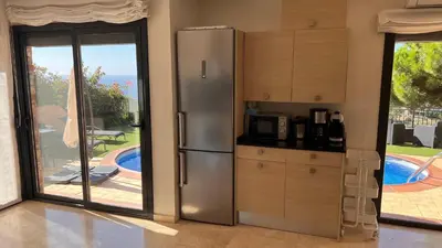 Una cocina o zona de cocina en Luxury Villa Marina