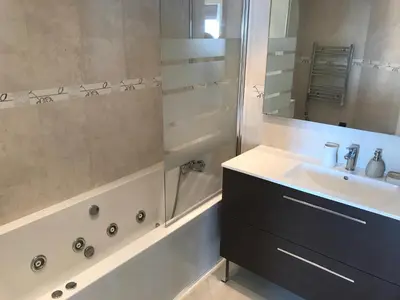 Un baño de Luxury Villa Marina
