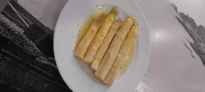 Comida en o cerca de este hostal o pensión