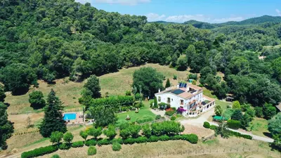 Paisaje cerca of this country house