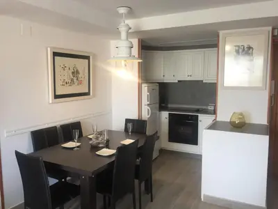 Una cocina o zona de cocina en Voramar A