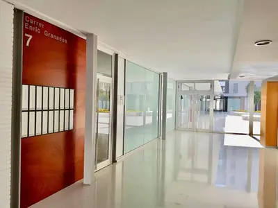Plano de Ancora Frontbeach Luxury Apartment