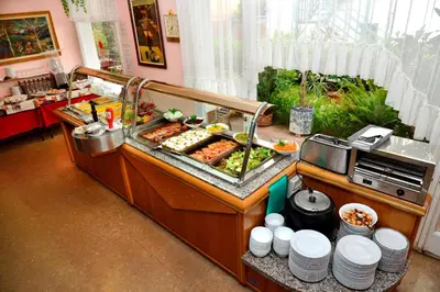 Comida en o cerca de este hostal o pensión