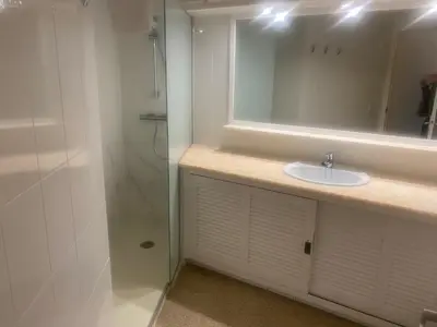 Un baño de Macrina